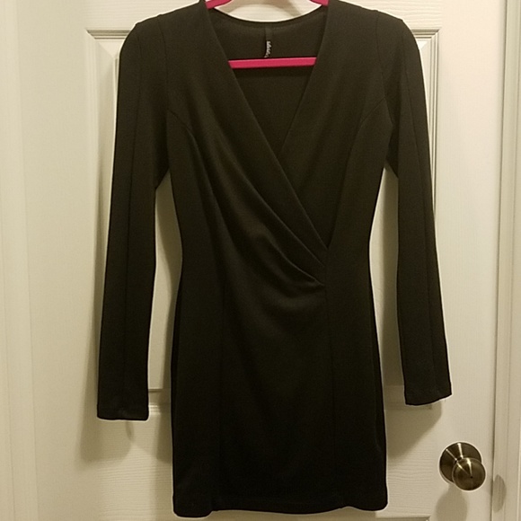 Lulus Dresses & Skirts - Power play mini dress